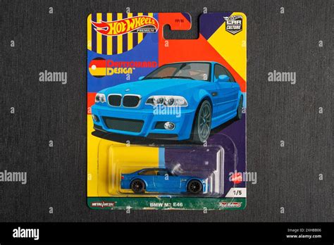 Doha Qatar 13 juillet 2024 Pack de Hot Wheels modèle de voiture cardée moulé sous pression