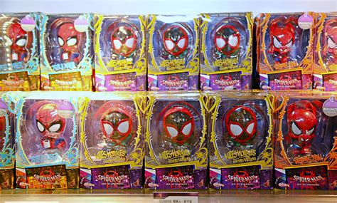 ตนตาสด ๆ กบฟกเกอรสวย ๆ ของ Hot Toys ทนำไปแสดงในงาน 2019 Hot Toys Annual Exhibition