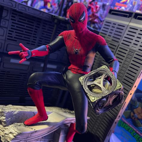 Spider Man No Way Home Hot Toys Movie Promo Greatness