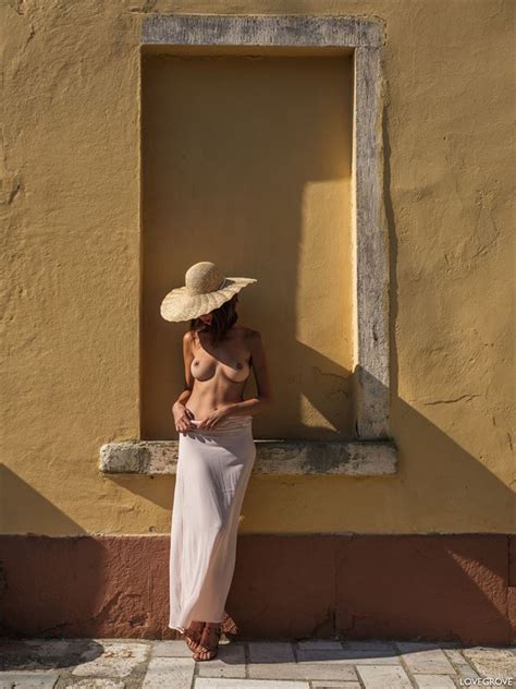 Sensual Fashion Nude Art Photography Curated By Photographer Art Studios Huck