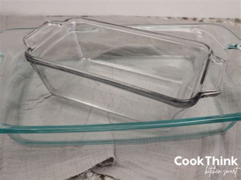 Can You Put Glass In The Oven Learn All About It Cookthink