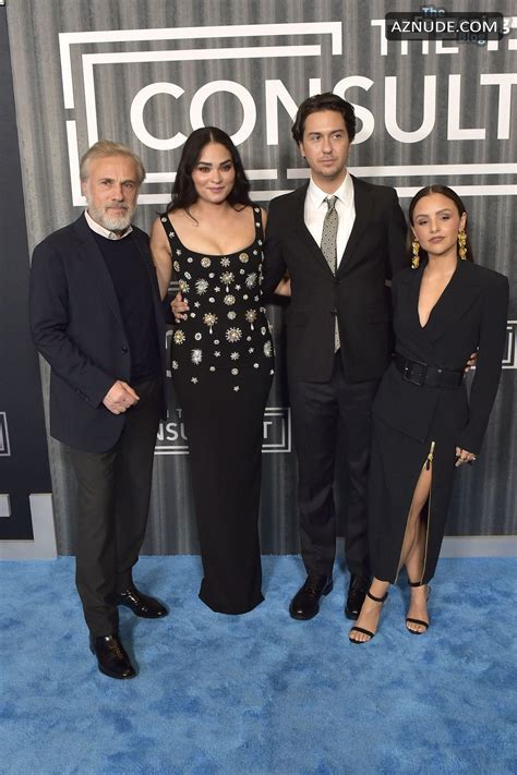 Brittany Ogrady Sexy Shows Off Her Hot Cleavage At The Culver Theater In Culver City Aznude