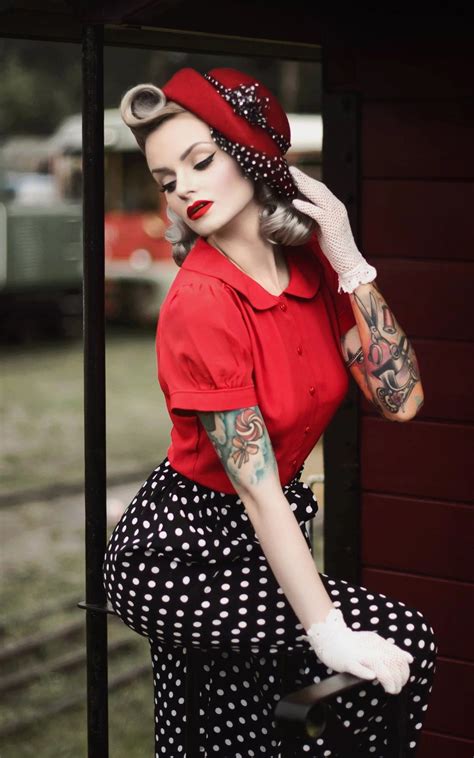 Modern 50s Fashion 1940s Fashion Fashion Models Vintage Fashion