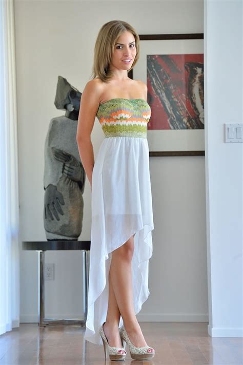 Natasha Spreads Her Legs Close Ups And Uses Dildos Natasha Mature Spreads 01 W600 Porn Pic