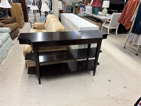 hubbard house thrift store 3