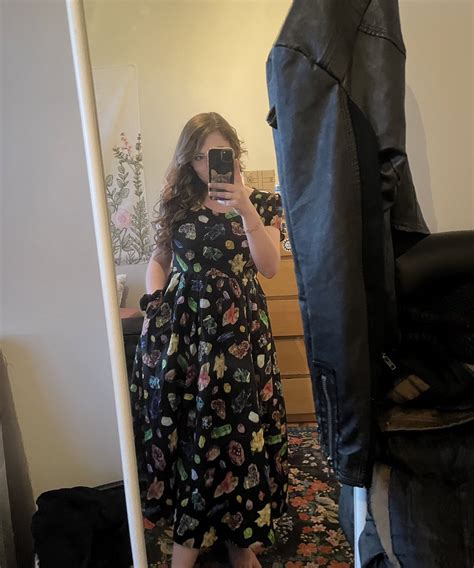 Wicked Witch Of The Midwest On Twitter Wake Up Babe Ali Just Got A New Obnoxious Dress