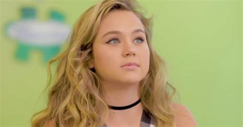 Damn Good Coffee And Hot Stargirl Casts Brec Bassinger As Stargirl
