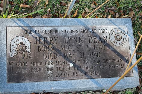 Wrestling legends are praising jerry lynn for his recent bravery 21