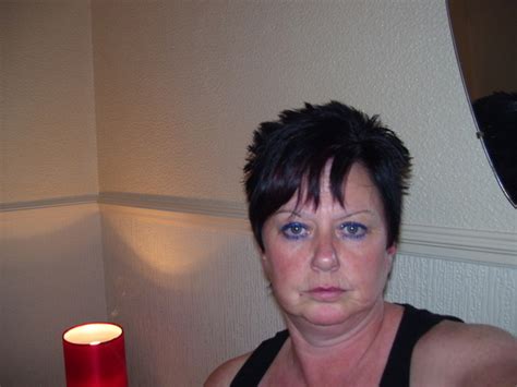 Linda From Doncaster Is A Local Granny Looking For Casual Sex Dirty Granny