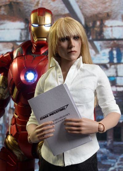 Hot Toys Iron Man Pepper Potts And Mark Ix Toys Collectibles Mainan Di Carousell