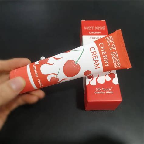 Gel bôi trơn Hot Kiss hương Cherry 100ml Shop Cà Tím 18