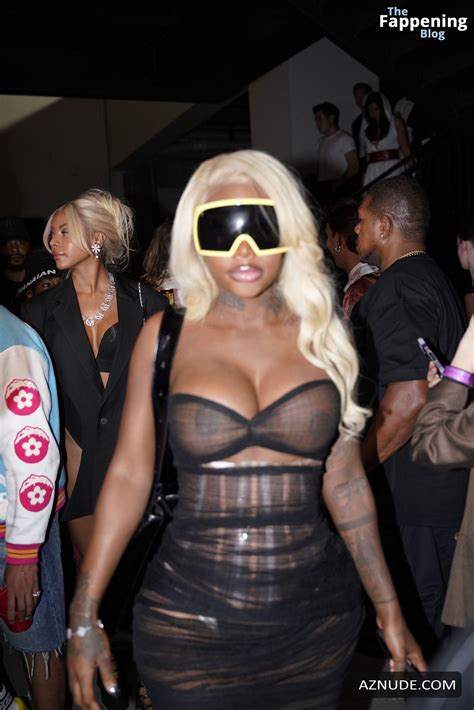 SUMMER WALKER Nude AZNude