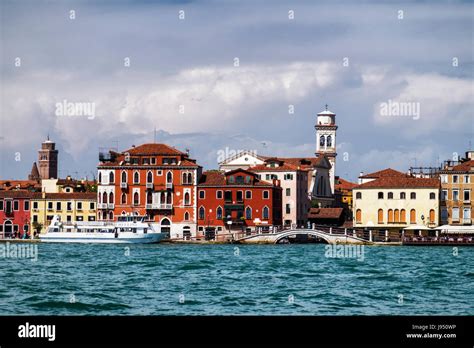 Paisaje urbano de Venecia vista escénica grand casas antiguas palazzo