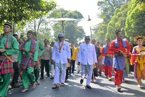 Ridwan Kamil Memimpin Langsung Upacara Hari Jadi Ke 78 Jabar Jabar Cyber