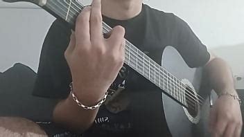 Otra vez más tocandome la guitarra XVIDEOS