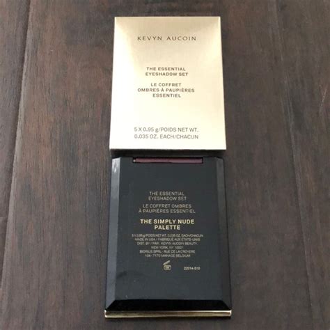 Kevyn Aucoin Makeup Kevyn Aucoin Simply Nude Eyeshadow Palette