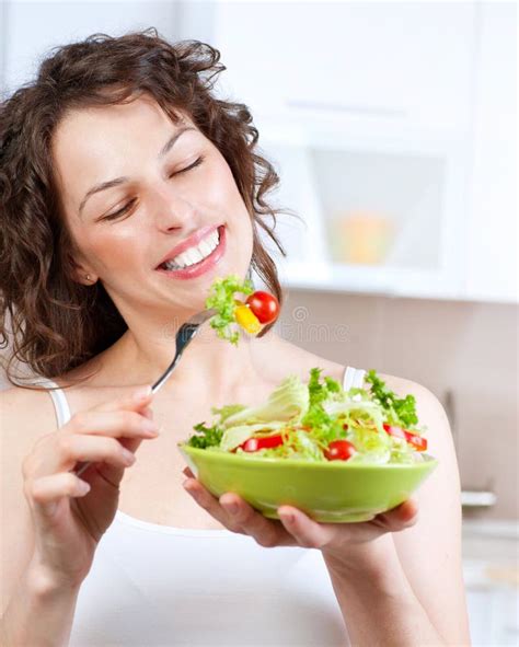 Woman Eating Vegetable Salad Stock Photo Image Of Beauty Lifestyle