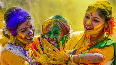 Holi Dol Utsav 2023 ISKCON কলকতয ইসকন মনদর দল উৎসব পলন দখন