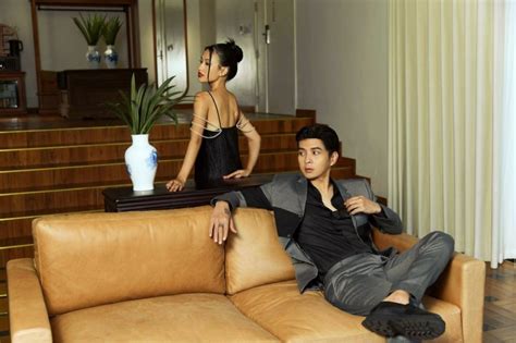 Hồ Quang Hiếu đi du lịch cùng hot girl sinh năm 2000