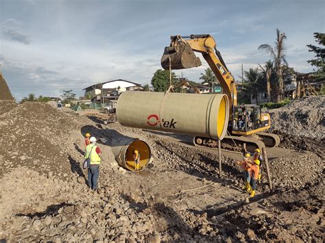 Alcantarillado Pluvial Parque Lineal O Tek