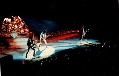 KISS ~Edmonton, Alberta, Canada...March 8, 1988 (Crazy Nights Tour ...