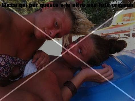 Foto Hot Donatella Giulia Silvia Provvedi Sexy Isola Dei Famosi Game