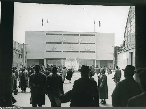 Entrata Di Piazza Giulio Cesare E Piazzale Milano Alla Fiera