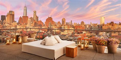 21 Best Rooftop Bars In NYC - Top Rooftop Lounges In New York