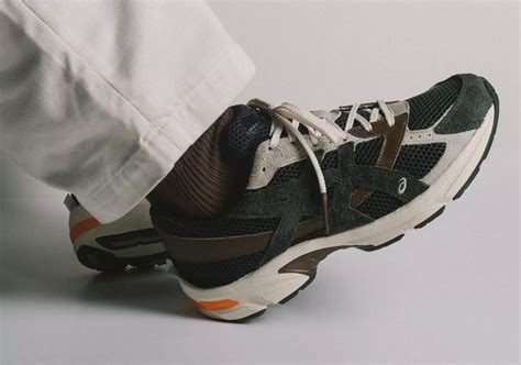 1130 MK II "Forest" Release - Asics Gt-2000 8 Blue Bliss Grey Crimson ...