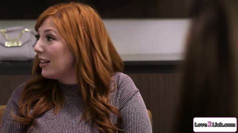 Squirter Girls Lick Each Other In Interracial Lesbian 4some