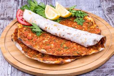 How To Make Lahmacun Bodrum Foods Recipe Guide