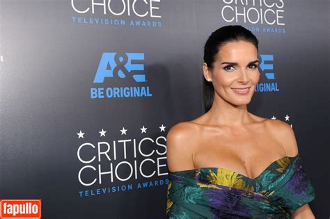 Angie Harmon Angieharmon Nude Photo 14 Fapullo