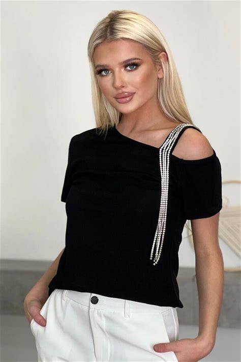 Beautiful Yuliua Y O From Almaty With Blonde Hair Id Ladadate