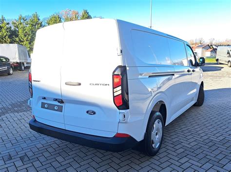 Ford Transit Custom Trend 2 0 TDCi 136PS 3 Sitzer L2 LANGER RADSTAND