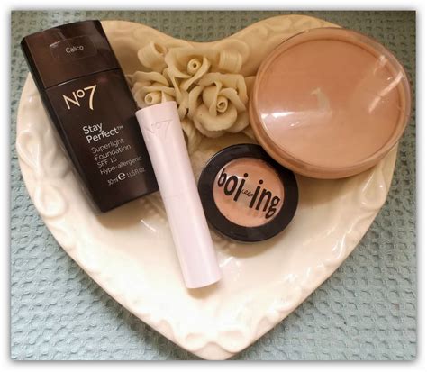 staples   face base amy