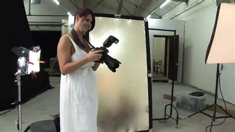 Big Tits Big Ass Redhead MILF Wife Cheats On Husabnd With A Hot Brunette In Pantyhose And