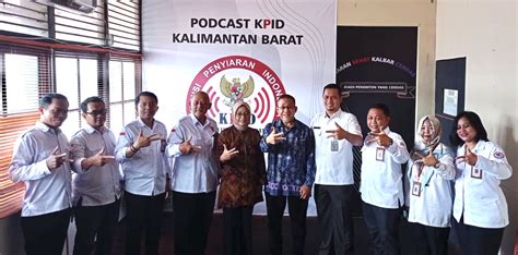 launching podcast kpid media sosialisasi  literasi penyiaran kalbar