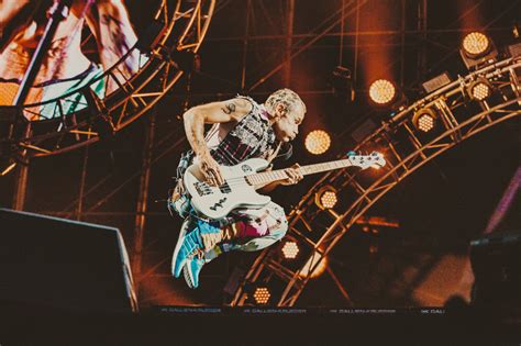 Il Funk Dei Red Hot Chili Peppers Arriva A Milano Rolling Stone Italia