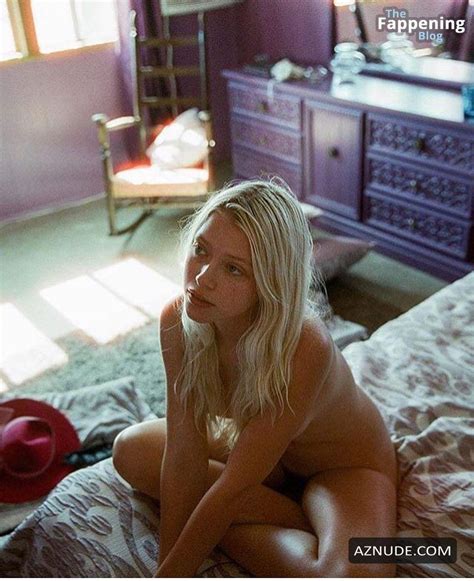 Cynda Mcelvana Sexy And Nude Shows Off Her Seductive Butt Tits And