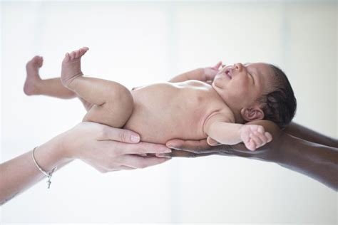 Take on in Spanish | English to Spanish Translation - SpanishDictionary.com