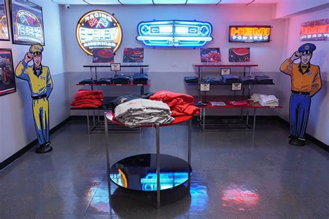 Facilities Hanksters Hot Rods