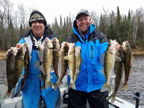 Fall Fishing Lake of the Woods | WalleyeFIRST