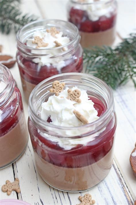 Nougat Lebkuchen Panna Cotta Mit Kirschso E Dessert Im Glas