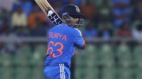 Ind Vs Sa Suryakumar Yadav Equals Virat Kohli S T I Record Achieves