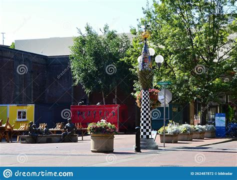 Street Scene in Downtown Eugene, Oregon Stock Photo - Image of states ...