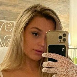 Javelin Daisy Nude Photo 0037