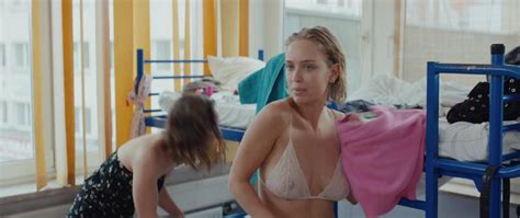 Nude Video Celebs Caro Cult Nude Amelie Plaas Link Interrail 2018