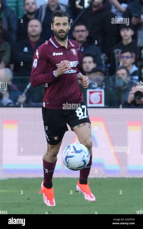 Salerno Italy 21st Apr 2024 Antonio Candreva Of US Salernitana 1919