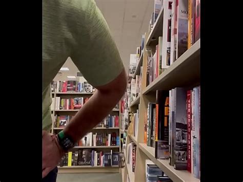 Masturbarse En La Librer A Masturbacion En Publico Xvideos