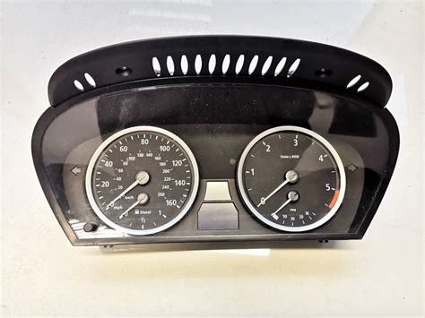 110080213 62 11 6958601 Speedometers Cockpit Speedo Clocks